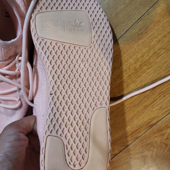 Adidas  Pink Minimalist Sneakers Lightweight Knit - Picture 6 of 7